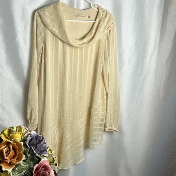 SOFT SURROUNDINGS tunic women L,cream layered silky chiffon ,boho,cottagecore, - Picture 2 of 10